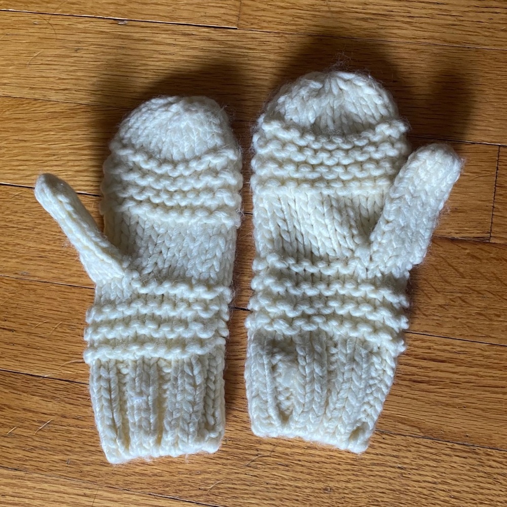White Wool Gloves